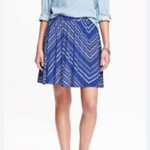 Old Navy Women's Jersey Circle Skirt blue stripe